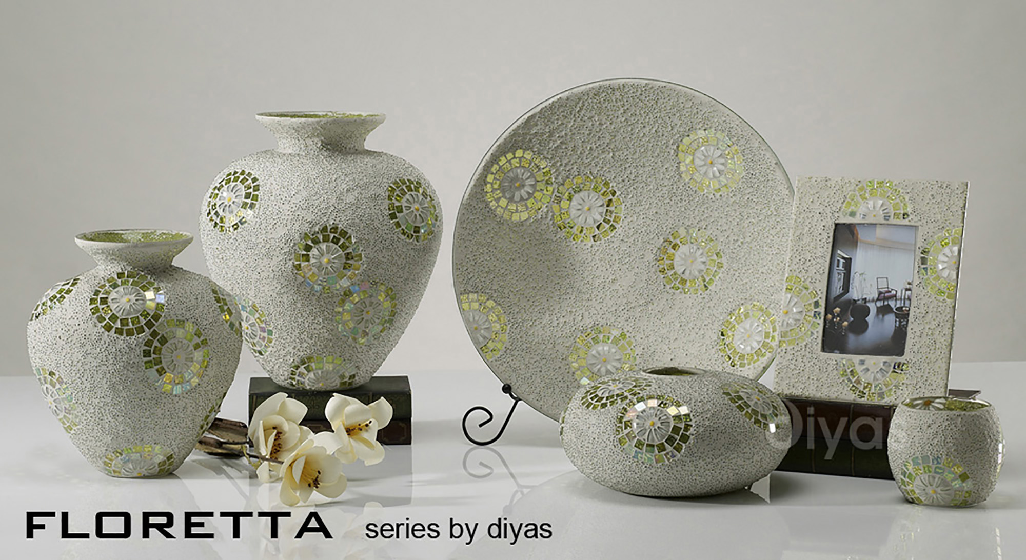 Floretta Mosaic Art Glassware Diyas Home Vases